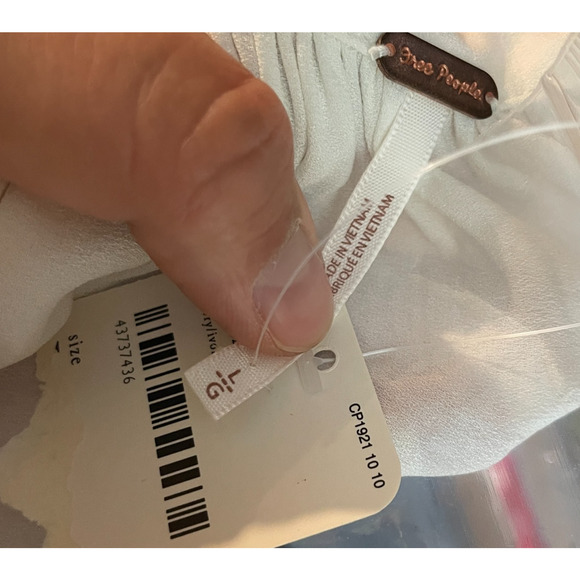 Women's Large Free People White Button Front Bow Polyester Poet Blouse - Picture 4 of 5